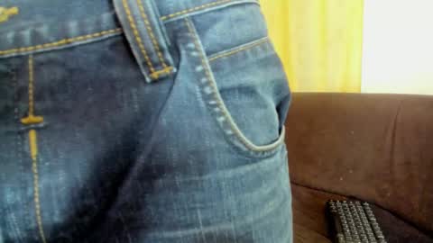 henrik_senn online show from 10, 10, 2025