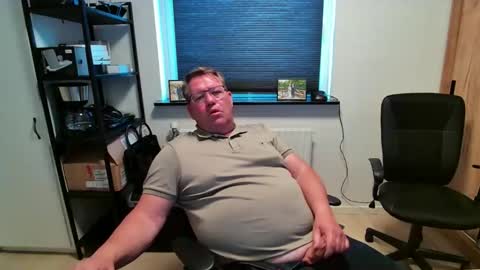 henrikrp1971 online show from 6, 5, 2026