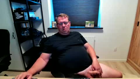 henrikrp1971 online show from 20, 6, 2026