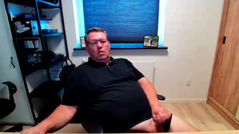 henrikrp1971 online show from 9, 7, 2026