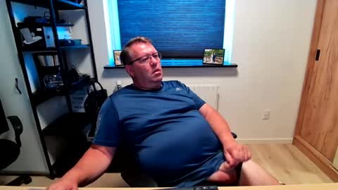 henrikrp1971 online show from 15, 7, 2026