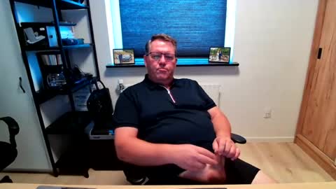 henrikrp1971 online show from 22, 7, 2026