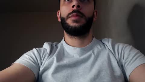 Snapshot of henryaxe chatting on 27, 10, 2025 HenryAxe online show from 27, 10, 2025