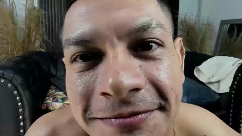 henrydouglas online show from 18, 3, 2026