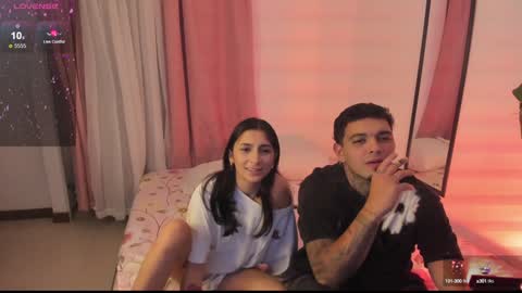 Snapshot of hera_069 chatting on 4, 12, 2024 Hello I am Valentina independent Colombian model I love sensuality and pleasure welcome online show from 4, 12, 2024