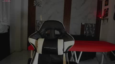 Snapshot of hera_069 chatting on 4, 7, 2026 Hello I am Valentina independent Colombian model I love sensuality and pleasure welcome online show from 4, 7, 2026