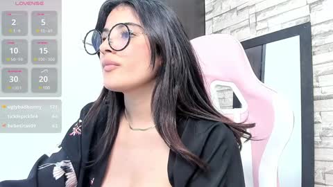 hera_elis online show from 28, 1, 2025