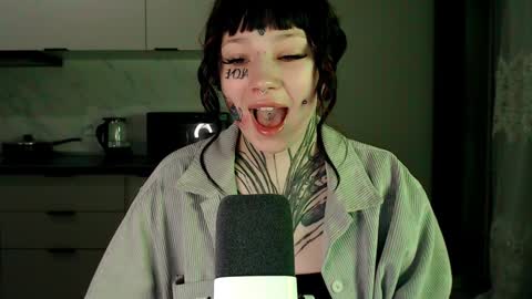 dirty Diana online show from 4, 2, 2025