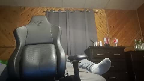 Hereforbootyyyy online show from 4, 2, 2026