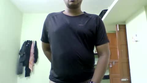 Snapshot of hergoodboyy chatting on 6, 4, 2026 hergoodboyy online show from 6, 4, 2026