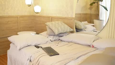 Hermione Scott online show from 14, 1, 2025