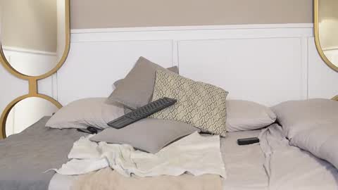 Hermione Scott online show from 3, 3, 2025