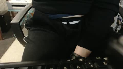 Snapshot of hero0111 chatting on 11, 12, 2024 hero0111 online show from 11, 12, 2024