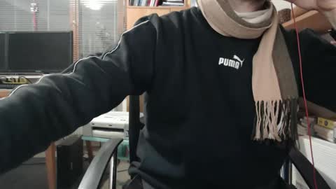 Snapshot of hero0111 chatting on 1, 1, 2025 hero0111 online show from 1, 1, 2025