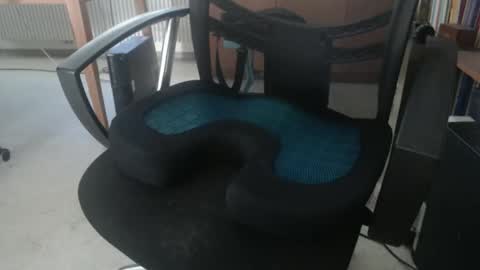 hero0111 online show from 9, 4, 2026