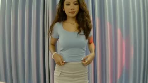 Snapshot of hersheys_aran chatting on 21, 6, 2026 Aran online show from 21, 6, 2026