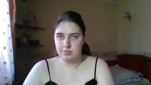 hess_luna_ online show from 19, 3, 2026