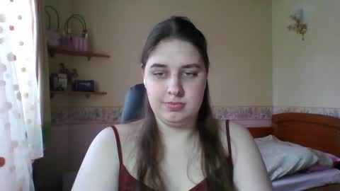 hess_luna_ online show from 10, 4, 2026