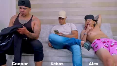 Snapshot of heteros_men chatting on 13, 2, 2025 heteros men online show from 13, 2, 2025