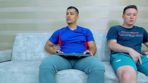 Snapshot of heteros_men chatting on 14, 2, 2025 heteros men online show from 14, 2, 2025