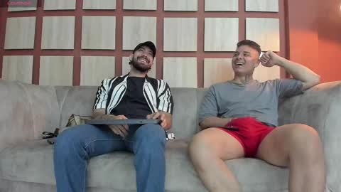 Snapshot of heteros_men chatting on 2, 3, 2025 heteros men online show from 2, 3, 2025