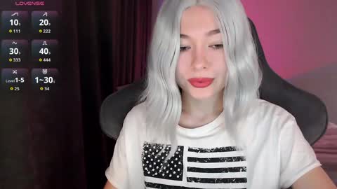  Nora  online show from 17, 4, 2026