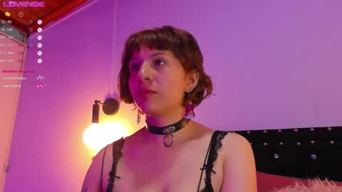 Snapshot of hey_noraly chatting on 15, 9, 2025 Noraly online show from 15, 9, 2025