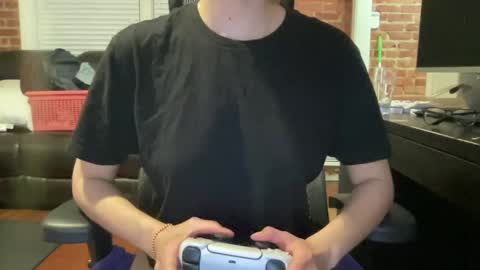 Snapshot of heybluebabe chatting on 5, 3, 2025 Blue online show from 5, 3, 2025