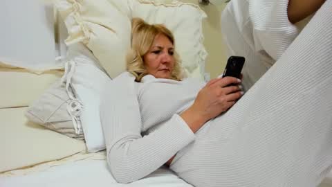 Heyheygrey online show from 25, 2, 2025