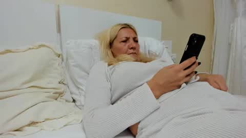 Heyheygrey online show from 18, 9, 2025