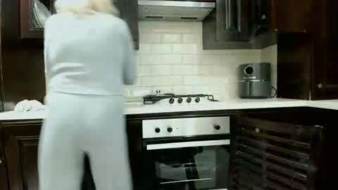 Heyheygrey online show from 12, 10, 2025