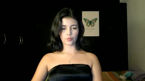 heyits_mia online show from 17, 6, 2026