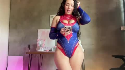 Snapshot of heyitscoco_xx chatting on 17, 1, 2025 Coco aka Tyla online show from 17, 1, 2025