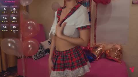 Snapshot of heyitsnaomi chatting on 13, 2, 2026 Naomi online show from 13, 2, 2026