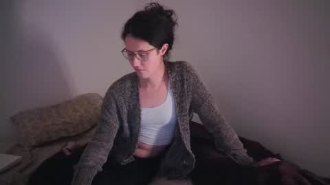 Snapshot of heythereada chatting on 22, 2, 2025 Ada Sophie online show from 22, 2, 2025