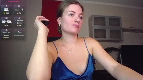 Lina online show from 23, 11, 2025