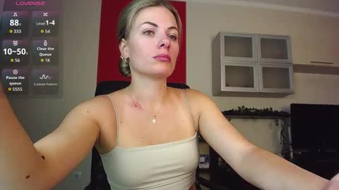 Lina online show from 23, 2, 2026