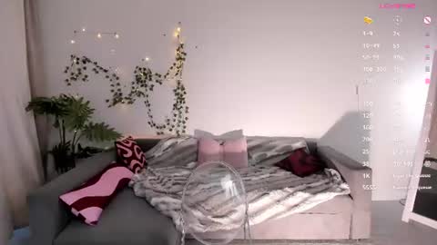 Snapshot of hidden_charm_ chatting on 6, 7, 2026 My name is Angelina but I like when you call me Angel online show from 6, 7, 2026