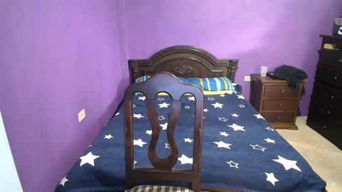 Snapshot of hidenbook chatting on 8, 1, 2025 Hiden online show from 8, 1, 2025