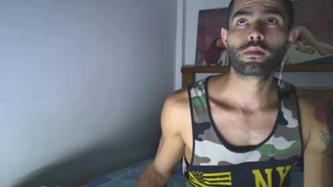 Snapshot of hideonbush051 chatting on 26, 9, 2025 hideonbush online show from 26, 9, 2025