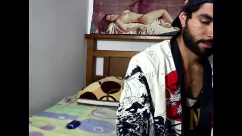 hideonbush online show from 3, 12, 2025