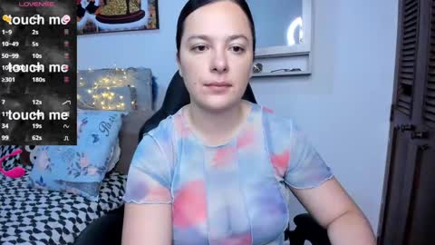 Snapshot of hidianapaola chatting on 7, 5, 2026 Diana online show from 7, 5, 2026