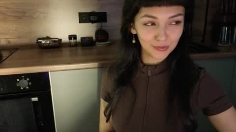 HIHIKA online show from 21, 6, 2026
