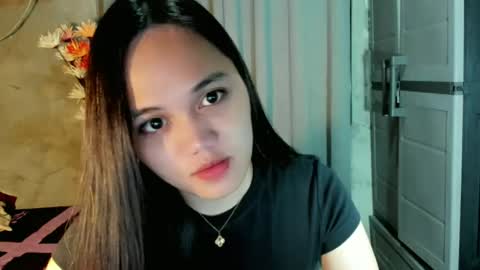 Snapshot of hilarymolly chatting on 30, 6, 2026 hilarymolly online show from 30, 6, 2026
