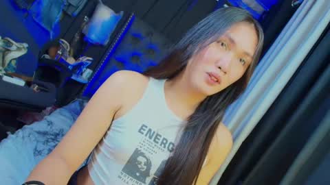 Snapshot of himarika chatting on 28, 1, 2025 yuricah online show from 28, 1, 2025