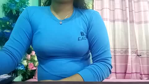 himuhimu22 online show from 28, 12, 2024