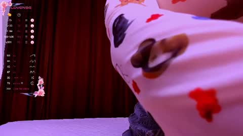 Snapshot of hinajeen chatting on 9, 6, 2026 Sexy Hina online show from 9, 6, 2026