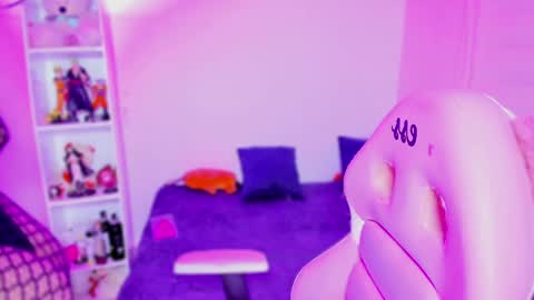 Hinata online show from 7, 2, 2025