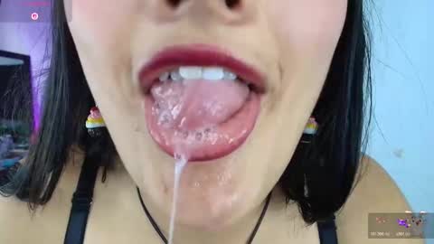 hinata online show from 18, 12, 2025