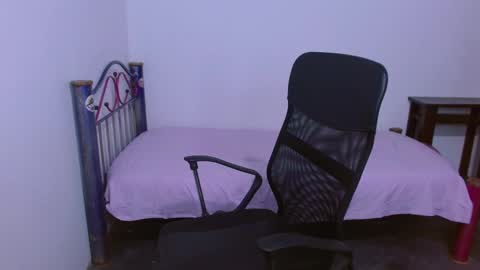 Snapshot of hinata_9 chatting on 3, 10, 2025      0600AM-1100AM - online show from 3, 10, 2025